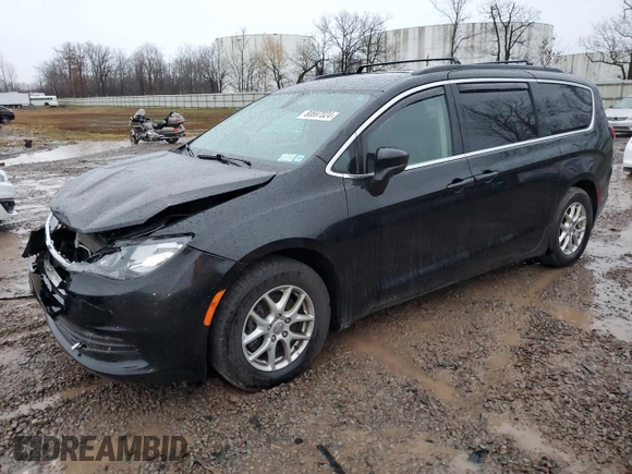 2020 Chrysler Voyager LXi z VIN 2C4RC1DG1LR156747, wystawiony jako Copart lot #80697024 z przebiegiem 118 093 mil mil oraz Nie do naprawy • Non repairable. Historia ofert i sprzedaży dostępna na DreamBid. Obrazek 1.