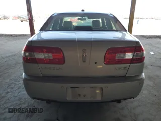 2009 Lincoln MKZ z VIN 3LNHM26T89R630393, wystawiony jako Copart lot #55234315 z przebiegiem 133 795 mil mil oraz Szkoda całkowita • Salvage title. Historia ofert i sprzedaży dostępna na DreamBid. Obrazek 6.
