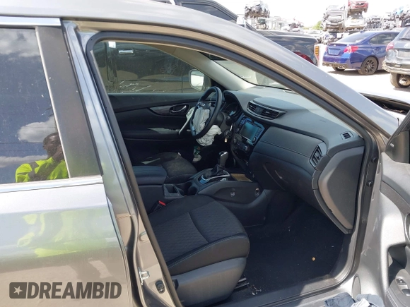 2018 Nissan Rogue S with VIN KNMAT2MT6JP561825, listed as a IAAI auction lot 41945517 with 63,472 mi miles. Bid and sale history available at carsss.com. Image 5.