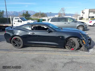 2018 Chevrolet Camaro 1SS with VIN 1G1FF1R79J0142369, listed as a IAAI auction lot 41399245 with 58,643 mi miles. Bid and sale history available at carsss.com. Image 13.