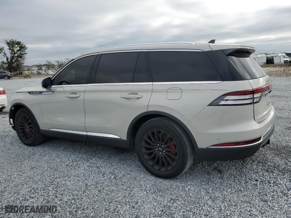 2022 Lincoln Aviator Reserve with VIN 5LM5J7WC8NGL02060, listed as a Copart auction lot 41584045 with 40,174 mi miles and Salvage Title. Bid and sale history available at carsss.com. Image 2.