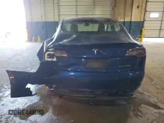 2019 Tesla Model 3 Long Range with VIN 5YJ3E1EB5KF452772, listed as a Copart auction lot 49033245 with 61,753 mi miles and Clean Title. Bid and sale history available at DreamBid. Image 6.