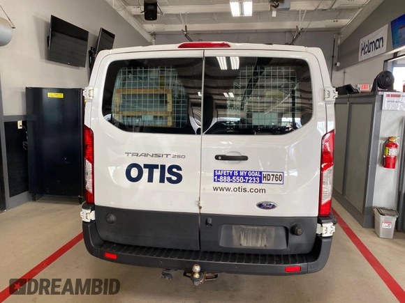 2020 Ford Transit Cargo with VIN 1FTBR1Y87LKA53852, listed as a IAAI auction lot 42300106 with 89,023 mi miles and . Bid and sale history available at DreamBid. Image 19.