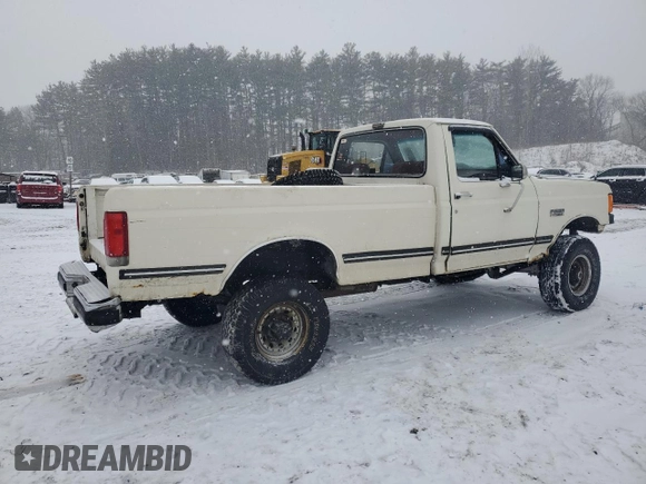 1989 Ford F-250 with VIN 1FTHF26H1KLA36131, listed as a Copart auction lot 44291385 with 85,183 mi miles and Clean Title. Bid and sale history available at DreamBid. Image 3.