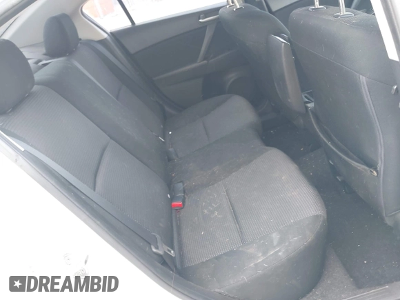 2013 Mazda 3 i Sport z VIN JM1BL1U77D1822615, wystawiony jako IAAI lot #42375217 z przebiegiem 169 514 mil mil oraz . Historia ofert i sprzedaży dostępna na DreamBid. Obrazek 8.