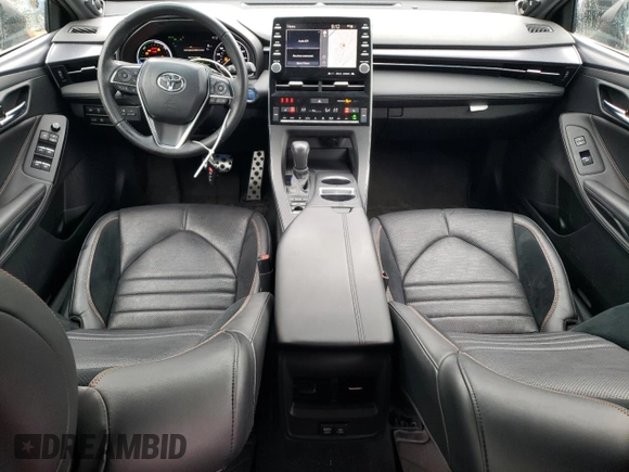 2021 Toyota Avalon Hybrid XSE z VIN 4T1EA1AB6MU010289, wystawiony jako Copart lot #50227485 z przebiegiem 60 219 mil mil oraz Szkoda całkowita • Salvage title. Historia ofert i sprzedaży dostępna na DreamBid. Obrazek 8.
