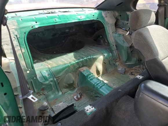 1999 Ford Mustang GT с VIN 1FAFP42X7XF145704, выставлен на аукционе Copart как лот 58921325 с пробегом 179 706 миль миль и Списание • Salvage title. История ставок и продаж доступна на DreamBid. Изображение 10.