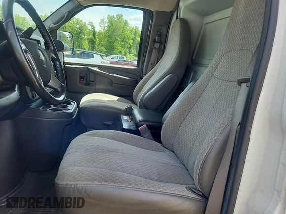 2015 Chevrolet Express Cargo with VIN 1GCWGFCF9F1167047, listed as a IAAI auction lot 42666478 with 169,647 mi miles and . Bid and sale history available at DreamBid. Image 11.