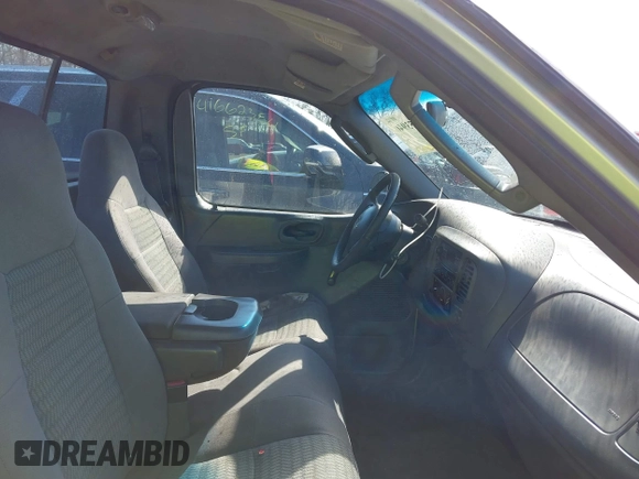 2002 Ford F-150 XL with VIN 1FTRF17222NC00760, listed as a IAAI auction lot 41653940 with 314,637 mi miles. Bid and sale history available at carsss.com. Image 5.