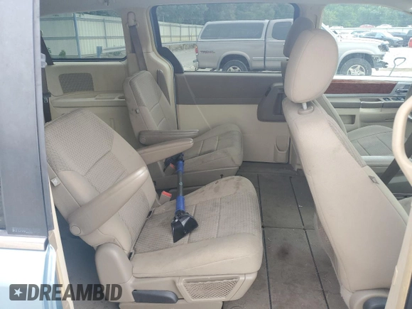 2009 Chrysler Town & Country Touring with VIN 2A8HR54189R536361, listed as a Copart auction lot 63586614 with 90,202 mi miles and Salvage Title. Bid and sale history available at DreamBid. Image 10.