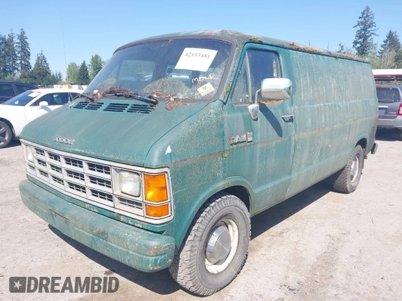 1989 Dodge Cargo with VIN 2B7HB21Y3KK331539, listed as a IAAI auction lot 42153481 with 19,425 mi miles. Bid and sale history available at carsss.com. Image 6.