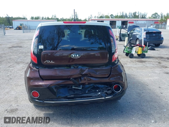 2017 Kia Soul + with VIN KNDJP3A58H7497538, listed as a IAAI auction lot 42045586 with 90,613 mi miles. Bid and sale history available at carsss.com. Image 16.