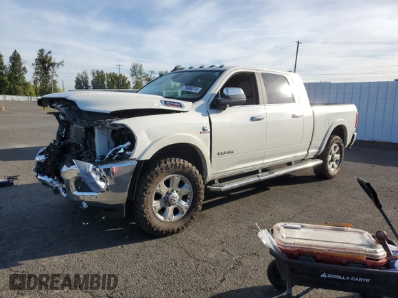 2022 Ram 3500 Laramie with VIN 3C63R3ML9NG400318, listed as a Copart auction lot 73986074 with 40,552 mi miles and Salvage Title. Bid and sale history available at carsss.com. Image 1.