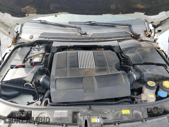 2016 Land Rover LR4 HSE with VIN SALAG2V67GA806049, listed as a Copart auction lot 62897555 with 117,841 mi miles and Salvage title. Bid and sale history available at DreamBid. Image 12.