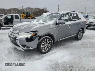 2017 Mitsubishi Outlander GT z VIN JA4JZ4AX3HZ032293, wystawiony jako Copart lot #85739944 z przebiegiem 142 555 mil mil oraz Szkoda całkowita • Salvage title. Historia ofert i sprzedaży dostępna na DreamBid. Obrazek 1.