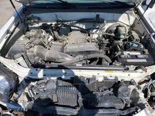 2005 Toyota Sequoia Limited with VIN 5TDZT38A75S250286, listed as a Copart auction lot 48787215 with 210,801 mi miles and Salvage Title. Bid and sale history available at carsss.com. Image 14.