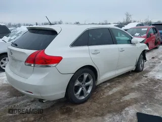 2010 Toyota Venza with VIN 4T3BK3BBXAU042210, listed as a IAAI auction lot 41281029 with 172,930 mi miles and . Bid and sale history available at carsss.com. Image 4.