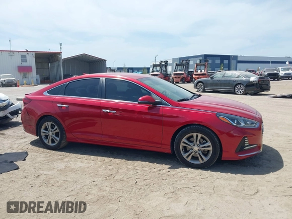 2018 Hyundai Sonata Sport with VIN 5NPE34AF3JH664160, listed as a IAAI auction lot 42072342 with 98,478 mi miles and . Bid and sale history available at carsss.com. Image 13.