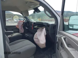 2019 Chevrolet Express Cargo with VIN 1GCWGAFP6K1369099, listed as a IAAI auction lot 42069329 with 74,624 mi miles. Bid and sale history available at carsss.com. Image 5.