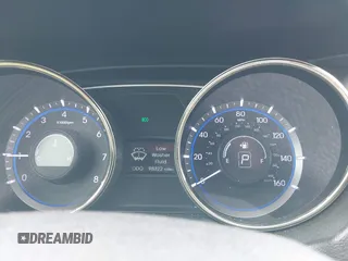 2013 Hyundai Sonata Limited with VIN 5NPEC4AC0DH518020, listed as a IAAI auction lot 41770278 with 98,322 mi miles and . Bid and sale history available at DreamBid. Image 7.