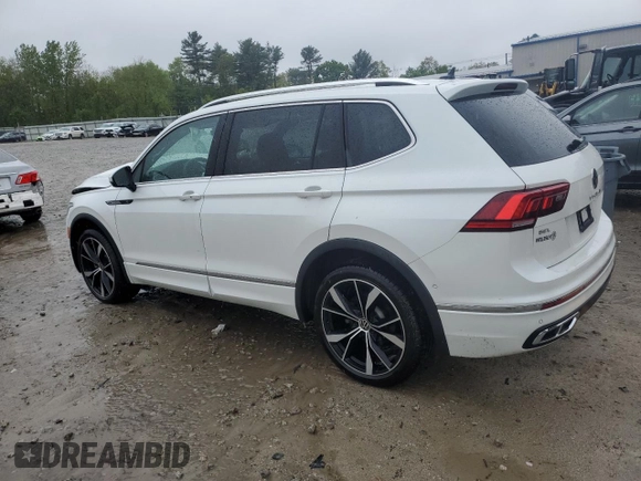 2024 Volkswagen Tiguan SEL R-Line с VIN 3VV4B7AXXRM177585, выставлен на аукционе Copart как лот 56230755 с пробегом 4 259 миль миль и Списание • Salvage title. История ставок и продаж доступна на DreamBid. Изображение 2.