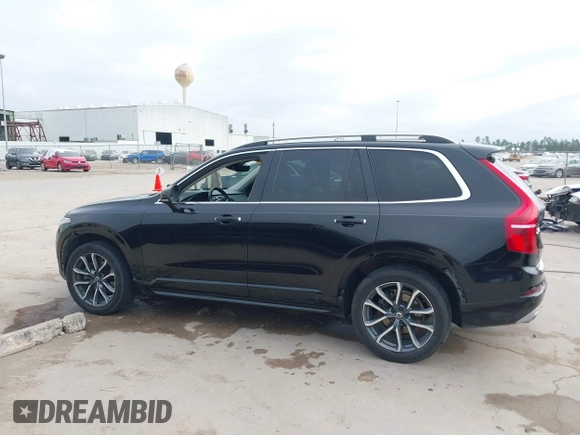 2016 Volvo XC90 T6 Momentum with VIN YV4A22PK6G1051537, listed as a IAAI auction lot 41532906 with 183,697 mi miles. Bid and sale history available at carsss.com. Image 14.