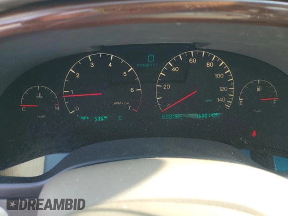 2003 Cadillac DeVille DTS z VIN 1G6KF57933U147843, wystawiony jako Copart lot #55875195 z przebiegiem 160 814 mil mil oraz Szkody całkowita. Historia ofert i sprzedaży dostępna na DreamBid. Obrazek 9.