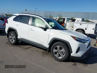 2023 Toyota RAV4 Hybrid XLE с VIN JTMRWRFV3PD206493, выставлен на аукционе IAAI как лот 42277817 с пробегом 145 890 миль миль и . История ставок и продаж доступна на DreamBid. Изображение 1.