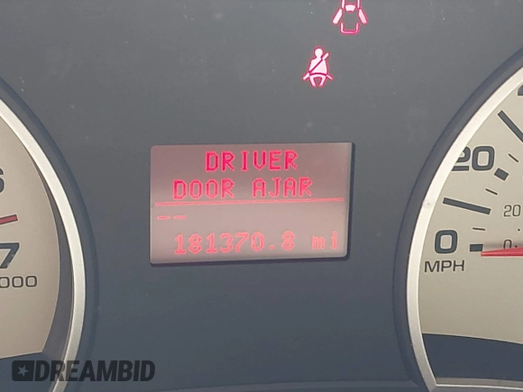 2006 Ford Explorer Limited z VIN 1FMEU75876ZA26290, wystawiony jako IAAI lot #42569979 z przebiegiem 181 370 mil mil oraz . Historia ofert i sprzedaży dostępna na DreamBid. Obrazek 12.