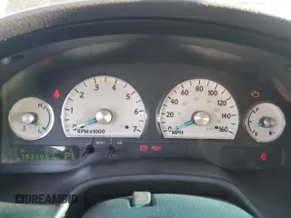 2004 Ford Thunderbird Deluxe with VIN 1FAHP60AX4Y104244, listed as a Copart auction lot 84561114 with 79,379 mi miles and Clean Title. Bid and sale history available at DreamBid. Image 9.