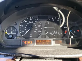 2004 BMW 3 Series 325i with VIN WBAAZ33484KP84865, listed as a Copart auction lot 88131635 with 108,161 mi miles and Salvage Title. Bid and sale history available at carsss.com. Image 9.