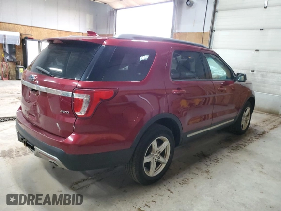 2017 Ford Explorer XLT with VIN 1FM5K8D82HGA43137, listed as a Copart auction lot 61988865 with 111,807 mi miles and Non repairable. Bid and sale history available at DreamBid. Image 3.
