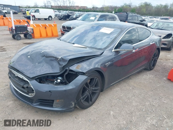 2016 Tesla Model S 90D with VIN 5YJSA1E27GF129130, listed as a IAAI auction lot 41922227 with 134,422 mi miles and . Bid and sale history available at DreamBid. Image 20.