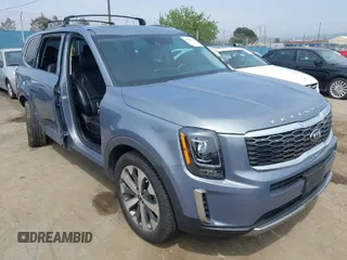 2020 Kia Telluride S with VIN 5XYP64HC6LG026734, listed as a IAAI auction lot 42029717 with 62,617 mi miles and . Bid and sale history available at carsss.com. Image 1.