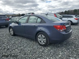 2013 Chevrolet Cruze LS with VIN 1G1PA5SG5D7295346, listed as a Copart auction lot 53536695 with 192,497 mi miles and Clean Title. Bid and sale history available at carsss.com. Image 2.