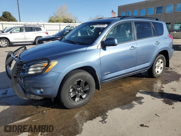 2008 Toyota RAV4 Limited с VIN JTMBK31V586049802, выставлен на аукционе Copart как лот 53862605 с пробегом 163 923 миль миль и Списание • Salvage title. История ставок и продаж доступна на DreamBid. Изображение 1.