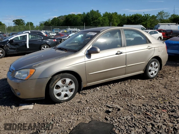 2006 Kia Spectra EX z VIN KNAFE121365269433, wystawiony jako Copart lot #56634735 z przebiegiem 86 551 mil mil oraz Szkoda całkowita • Salvage title. Historia ofert i sprzedaży dostępna na DreamBid. Obrazek 1.