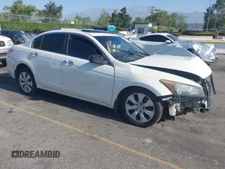 2008 Honda Accord EX-L z VIN 1HGCP36828A036920, wystawiony jako IAAI lot #42238964 z przebiegiem 162 440 mil mil oraz . Historia ofert i sprzedaży dostępna na DreamBid. Obrazek 1.