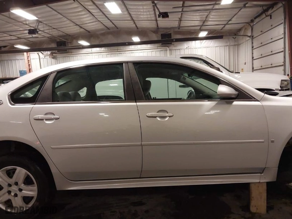 2009 Chevrolet Impala LS with VIN 2G1WB57KX91307887, listed as a IAAI auction lot 41559248 with NaN miles. Bid and sale history available at carsss.com. Image 14.