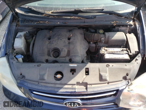 2008 Kia Sedona LX with VIN KNDMB233986199572, listed as a Copart auction lot 66668704 with 171,588 mi miles and Salvage Title. Bid and sale history available at carsss.com. Image 12.