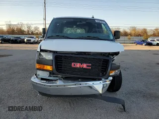 2024 GMC Savana Cargo Van with VIN 1GTW7AFP8R1180867, listed as a Copart auction lot 45705185 with 5,531 mi miles and Clean Title. Bid and sale history available at carsss.com. Image 5.