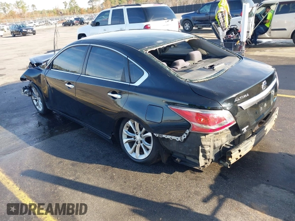 2014 Nissan Altima S with VIN 1N4AL3AP2EN379463, listed as a IAAI auction lot 41111740 with 49,874 mi miles and . Bid and sale history available at carsss.com. Image 3.