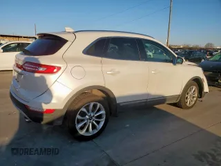 2019 Lincoln MKC Select with VIN 5LMCJ2D90KUL37996, listed as a Copart auction lot 48400885 with 57,264 mi miles and Salvage title. Bid and sale history available at DreamBid. Image 3.