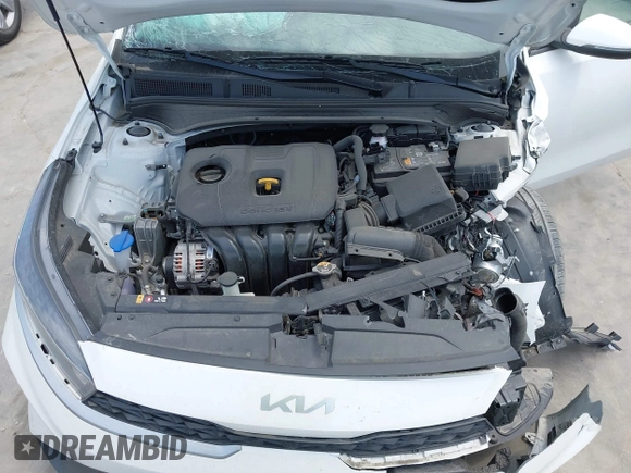 2024 Kia Forte LXS z VIN 3KPF24AD8RE728019, wystawiony jako IAAI lot #42067295 z przebiegiem 14 000 mil mil oraz . Historia ofert i sprzedaży dostępna na DreamBid. Obrazek 10.