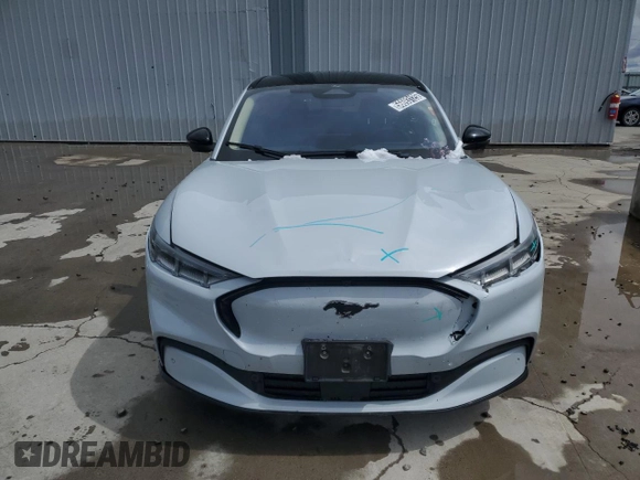 2023 Ford Mustang Mach-E Premium с VIN 3FMTK3SU9PMA74030, выставлен на аукционе Copart как лот 56693125 с пробегом 54 094 миль миль и На запчасти • Non repairable. История ставок и продаж доступна на DreamBid. Изображение 5.