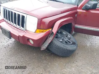 2007 Jeep Commander Limited с VIN 1J8HG58P77C573878, выставлен на аукционе IAAI как лот 41843633 с пробегом 154 584 миль миль и . История ставок и продаж доступна на DreamBid. Изображение 13.