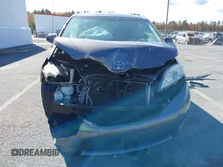 2014 Toyota Sienna XLE with VIN 5TDYK3DC1ES472036, listed as a IAAI auction lot 40546573 with 134,907 mi miles and . Bid and sale history available at DreamBid. Image 13.