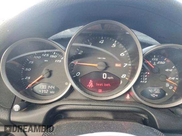 2005 Porsche Boxster с VIN WP0CA298X5U712093, выставлен на аукционе Copart как лот 82109144 с пробегом 138 144 миль миль и Списание • Salvage title. История ставок и продаж доступна на DreamBid. Изображение 9.
