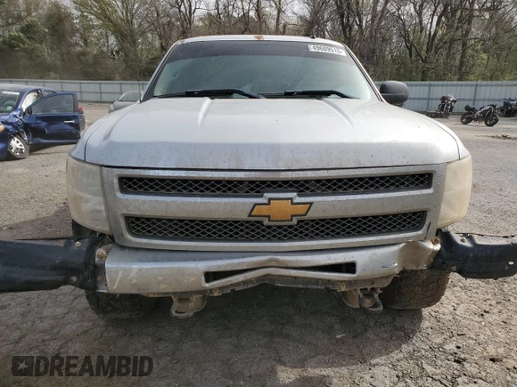 2013 Chevrolet Silverado 1500 LT with VIN 3GCPKSE74DG330767, listed as a Copart auction lot 49609515 with 252,108 mi miles and Salvage Title. Bid and sale history available at DreamBid. Image 5.