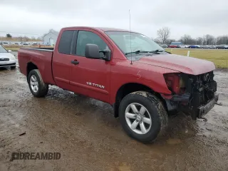 2008 Nissan Titan XE z VIN 1N6BA06C88N331556, wystawiony jako Copart lot #86565234 z przebiegiem 96 507 mil mil oraz Szkody całkowita. Historia ofert i sprzedaży dostępna na DreamBid. Obrazek 4.